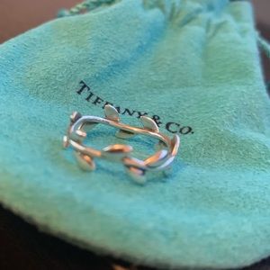 Tiffany & Co. olive leaf ring
